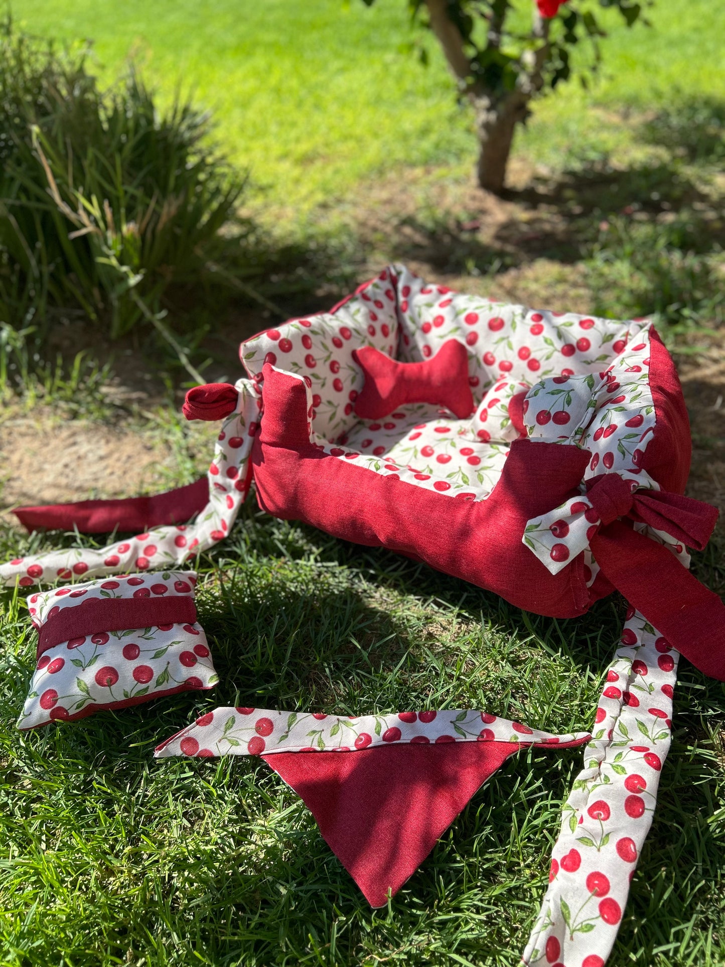 Cama para perros MODELO Cereza